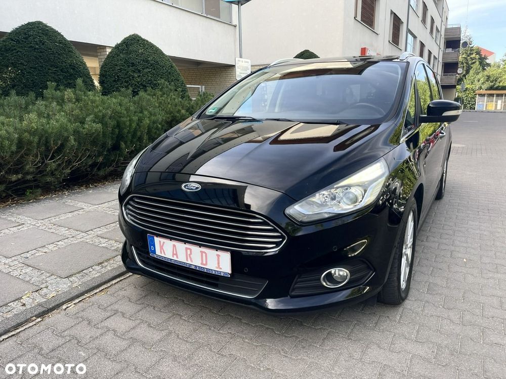 Ford S-Max