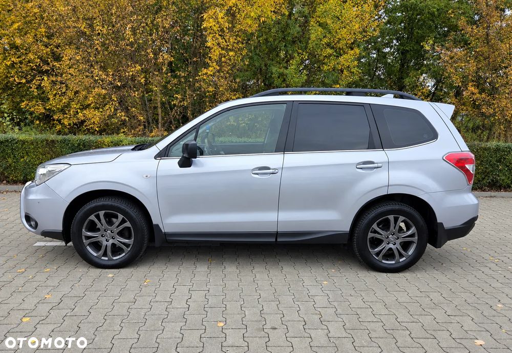 Subaru Forester 2.0i Platinum Lineartronic EU6 - 22