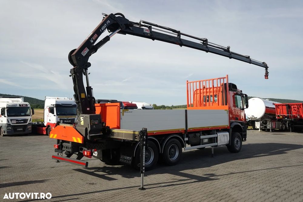 Mercedes-Benz AROCS 2640 / 6x4 / CAROSERIE BALANȚĂ - 6,5 M / MACARA HIAB X-HIDUO 188 ES-5 / CAPACITATE MAXIMĂ DE RIDICARE: 5.200 KG / ROTATOARE / TELECOMANDĂ / PODEA RESISTENTĂ / TRANSMISIE AUTOMATĂ - 6