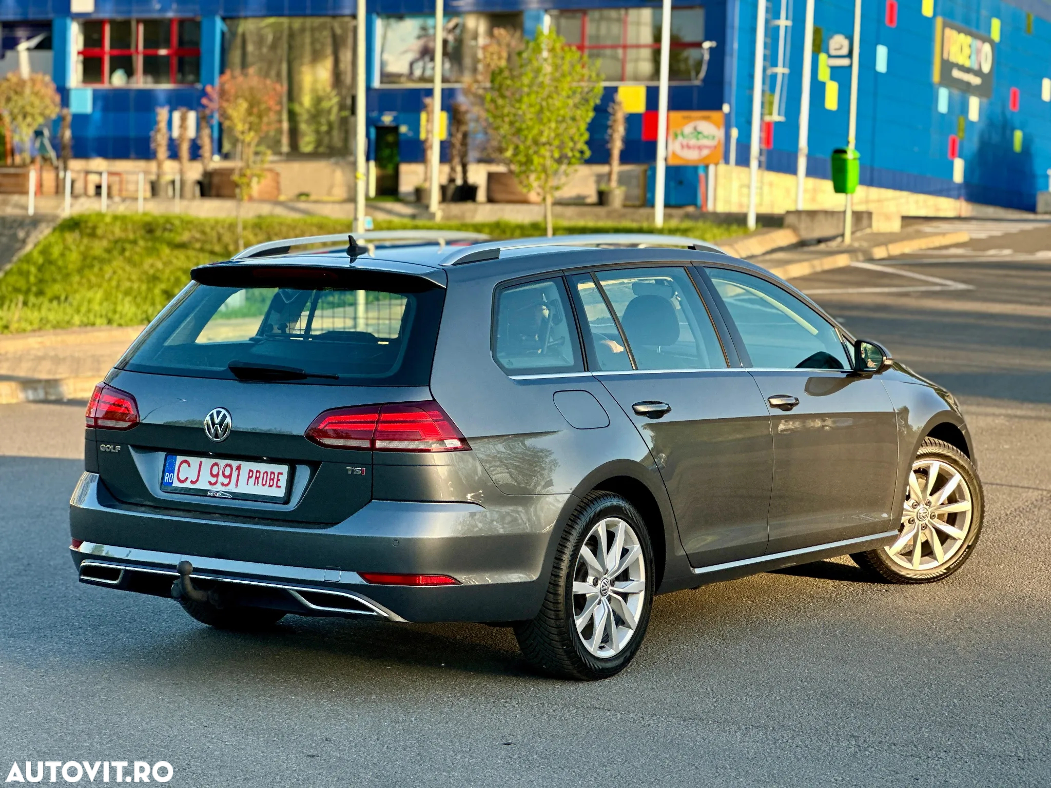 Volkswagen Golf 1.4 TSI (BlueMotion Technology) DSG Highline - 3