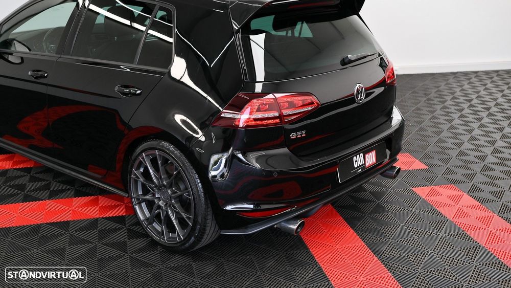 VW Golf 2.0 TSi GTi DSG - 21