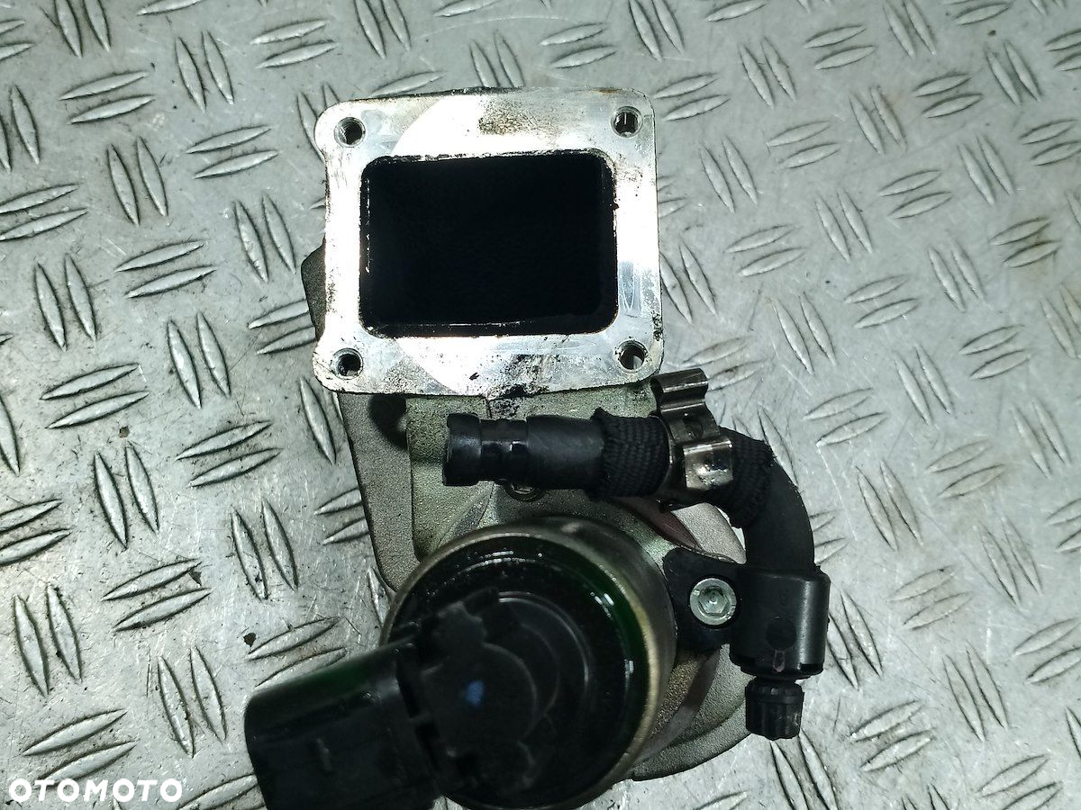 ZAWÓR EGR RENAULT GRAND SCENIC II 2035230 1.9 DCI - 4