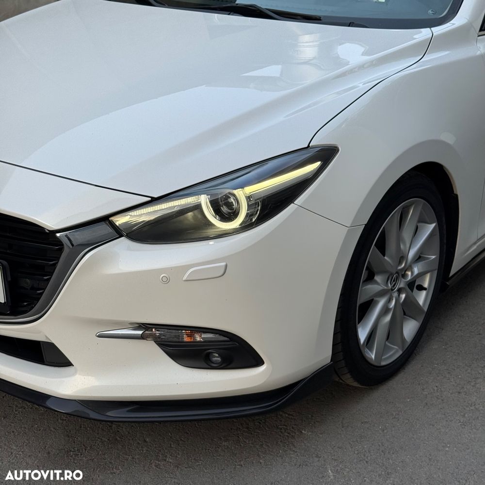 Mazda 3 G120 Revolution Top - 12