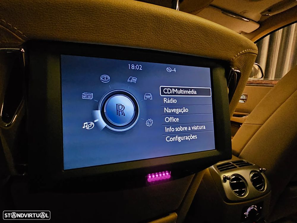 Rolls Royce Ghost - 19