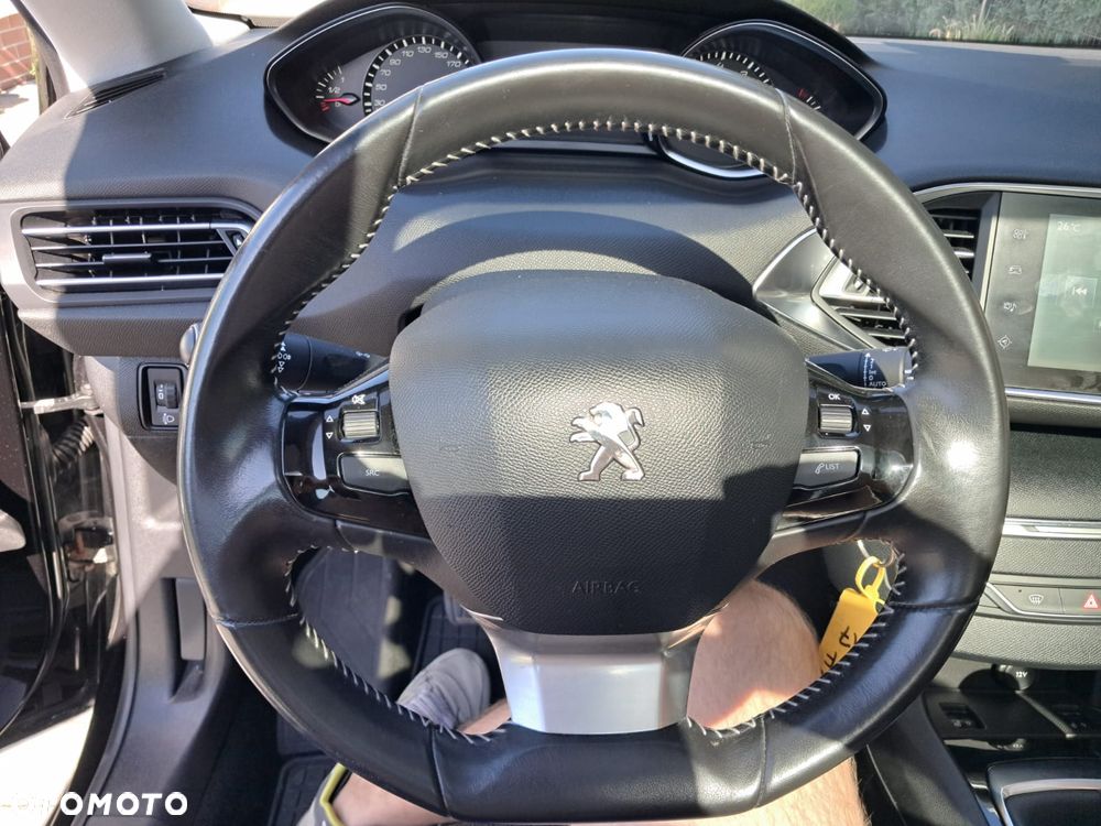 Peugeot 308 1.6 THP Active - 11