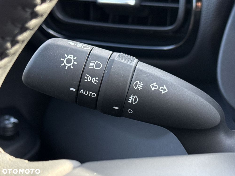 Toyota Yaris Cross Hybrid 1.5 Style - 19