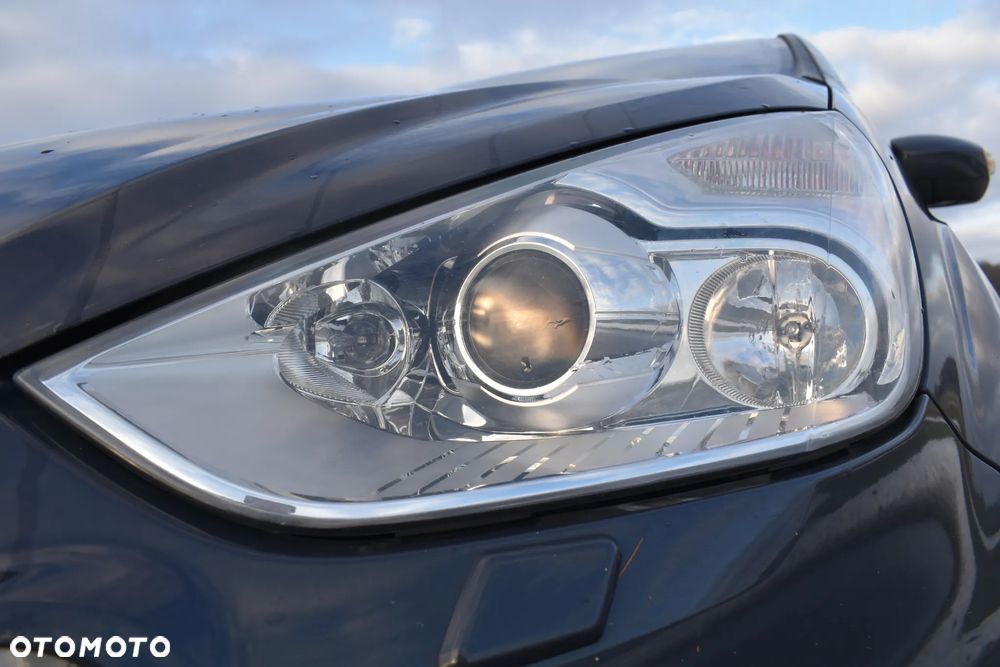 Ford S-Max 2.0 TDCi DPF Champions Edition - 16