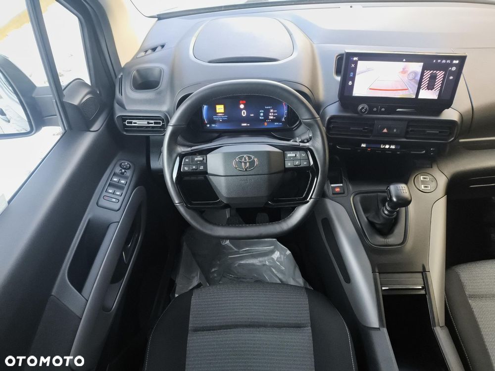 Toyota Proace City Verso 1.5 D-4D Family - 23