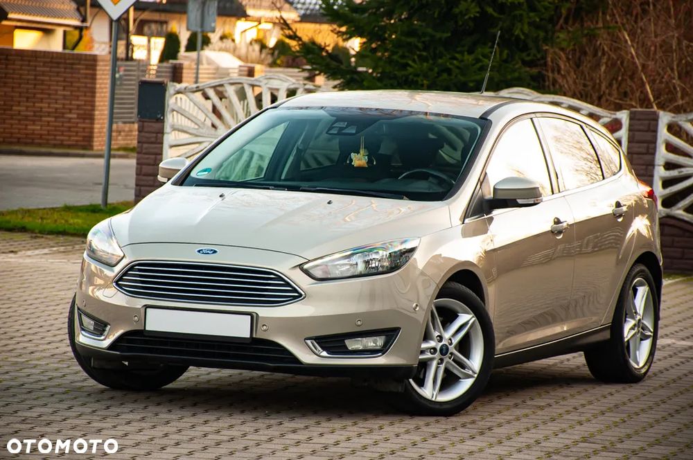 Ford Focus - 1