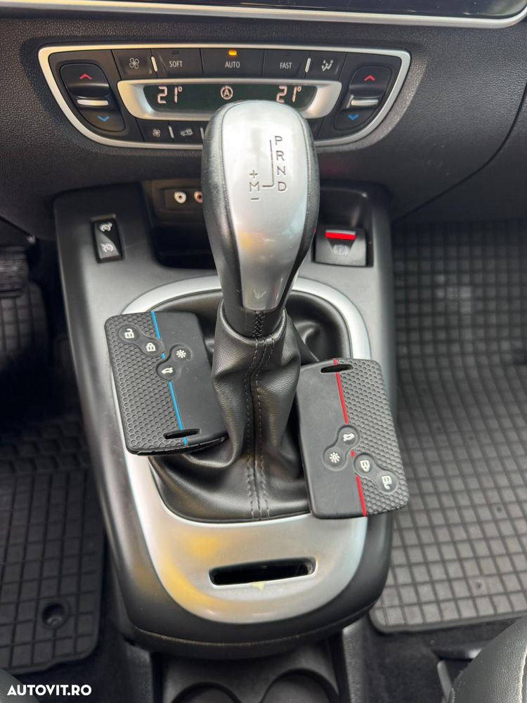 Renault Scenic - 18
