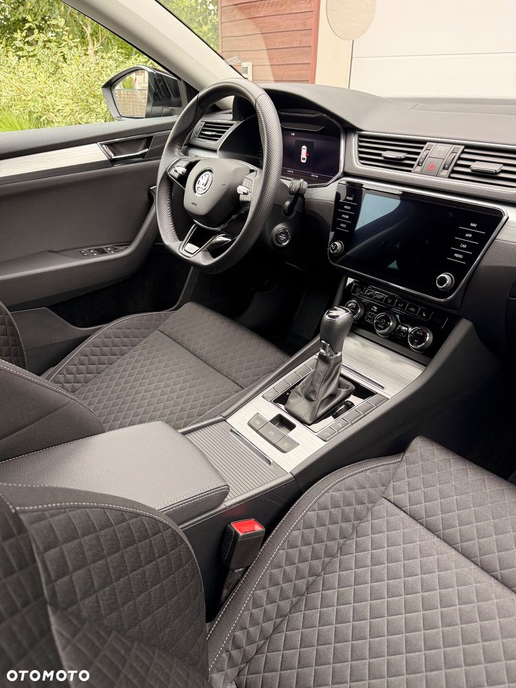 Skoda Superb 1.5 TSI Ambition DSG - 4