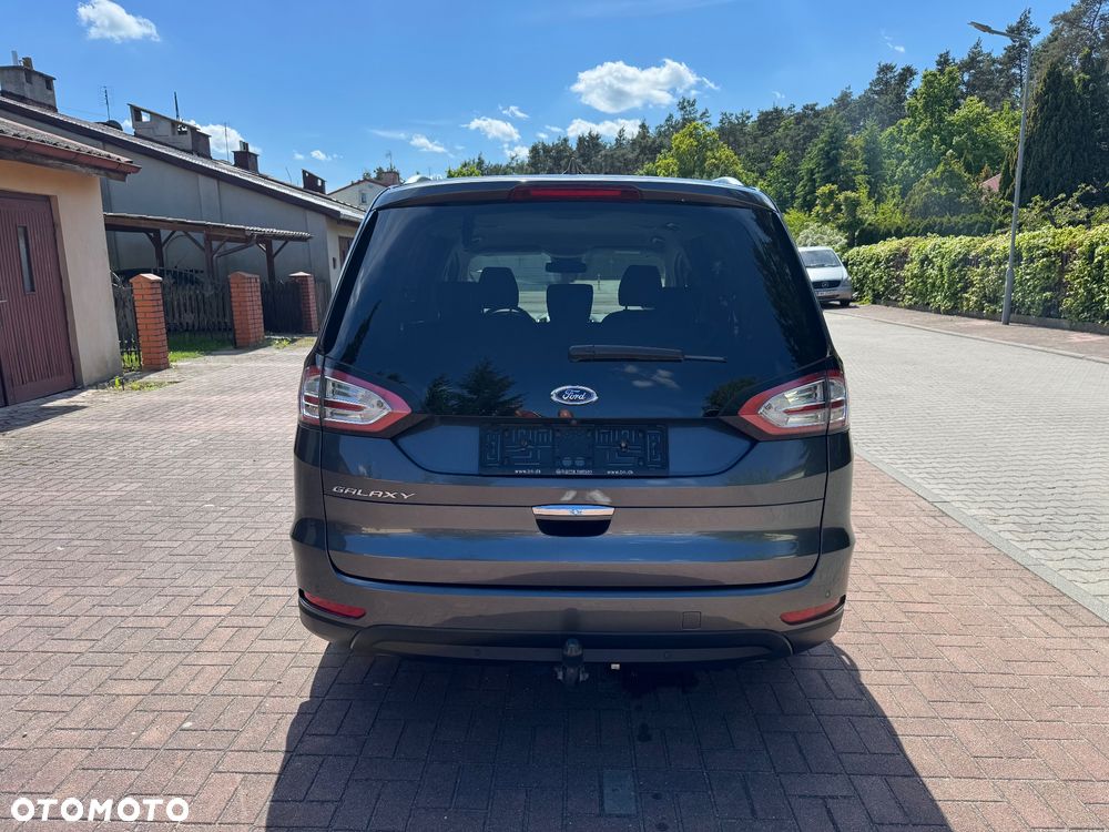 Ford Galaxy 2.0 EcoBlue Titanium - 4