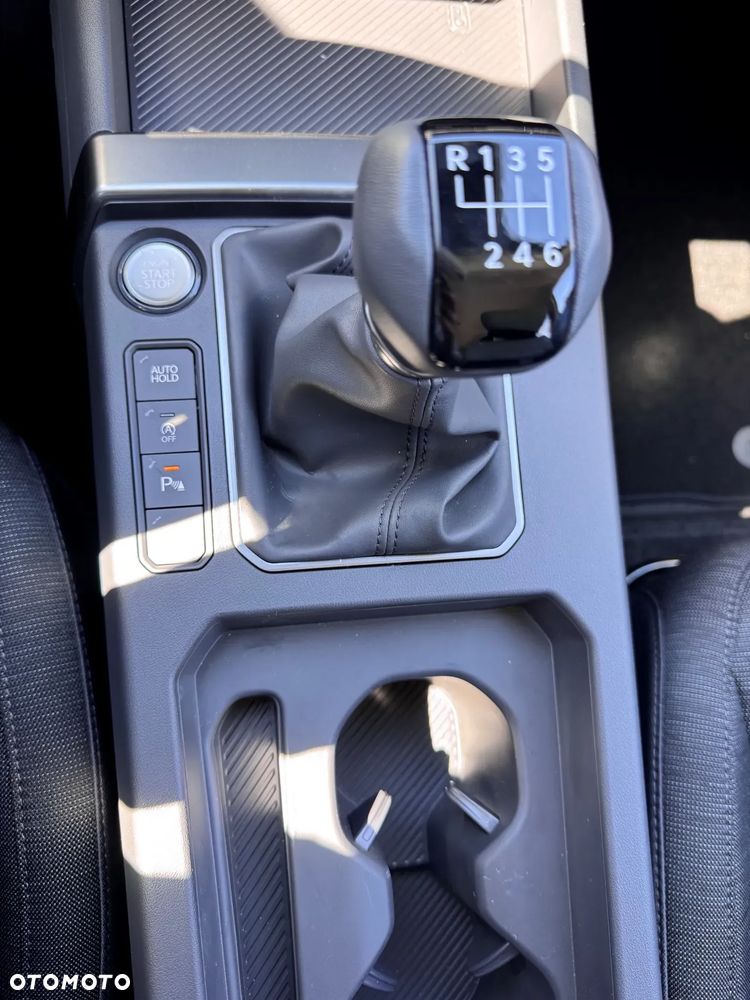 Kia Seltos 1.6 T-GDI M - 13