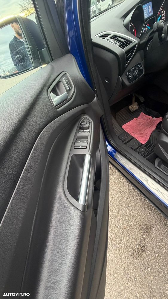 Ford Kuga 2.0 TDCi 4x4 Aut. SYNC - 20