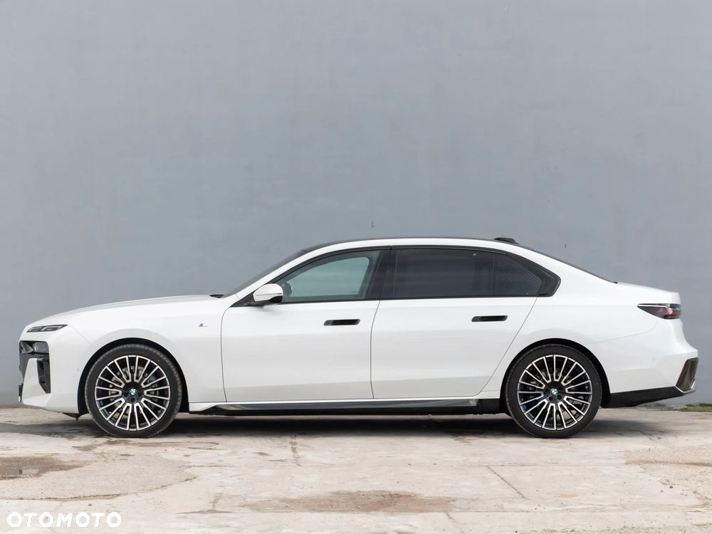 BMW Seria 7 - 4