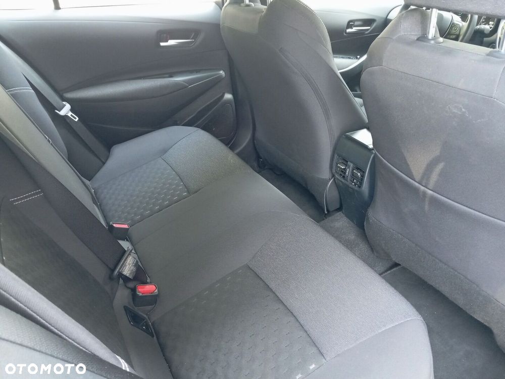 Toyota Corolla 1.8 Hybrid Comfort - 13