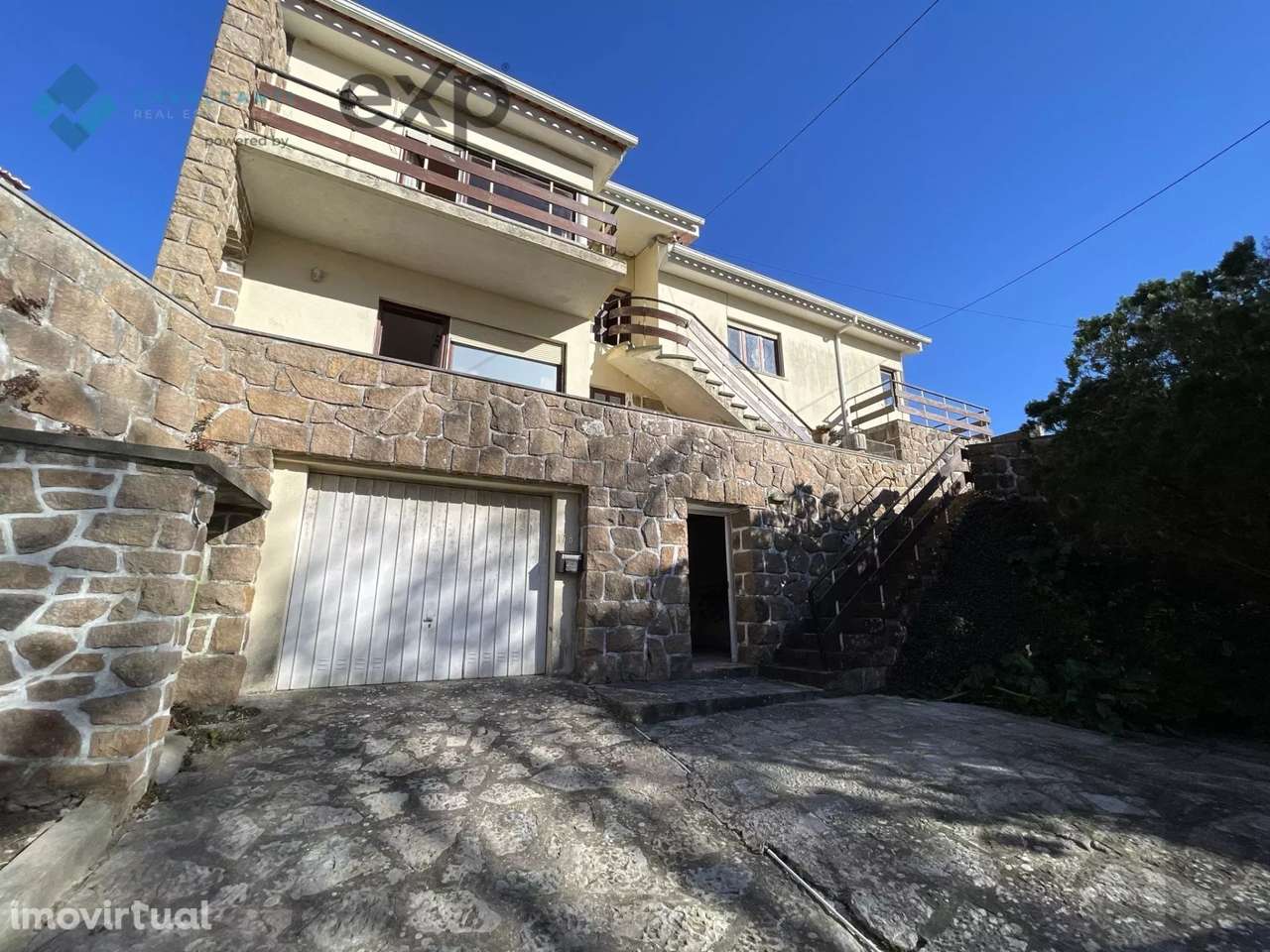 Moradia com Vista Mar e Potencial de Valorização — Malveira da Serra · - Grande imagem: 3/60