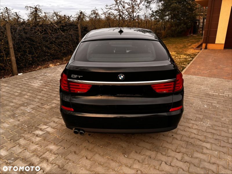 BMW Seria 5 530d xDrive - 5