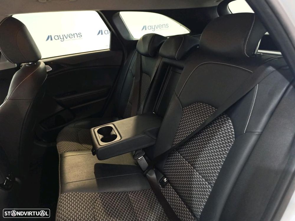 Kia Ceed SW 1.0 T-GDI Sport - 8