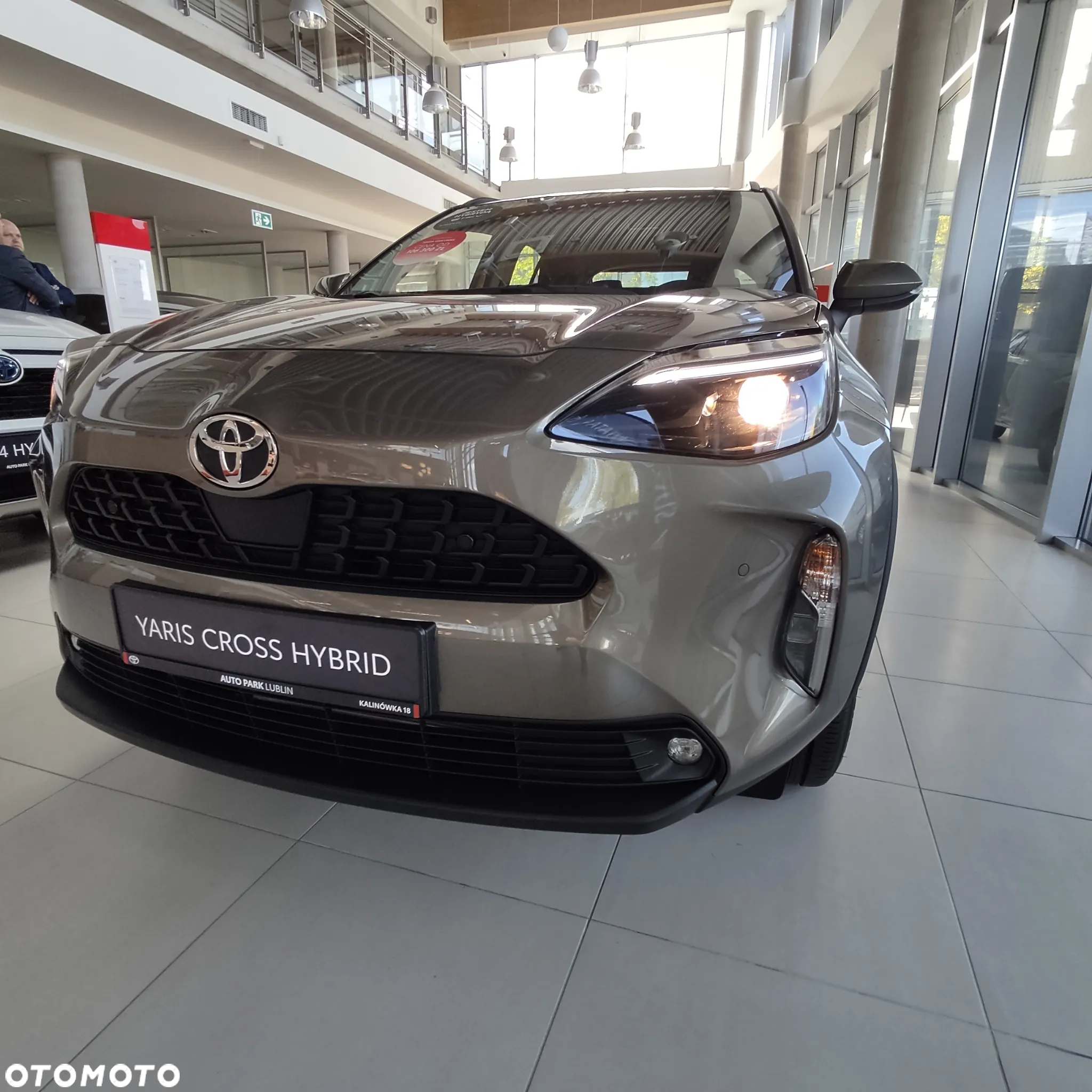 Toyota Yaris Cross Hybrid 1.5 Comfort - 10