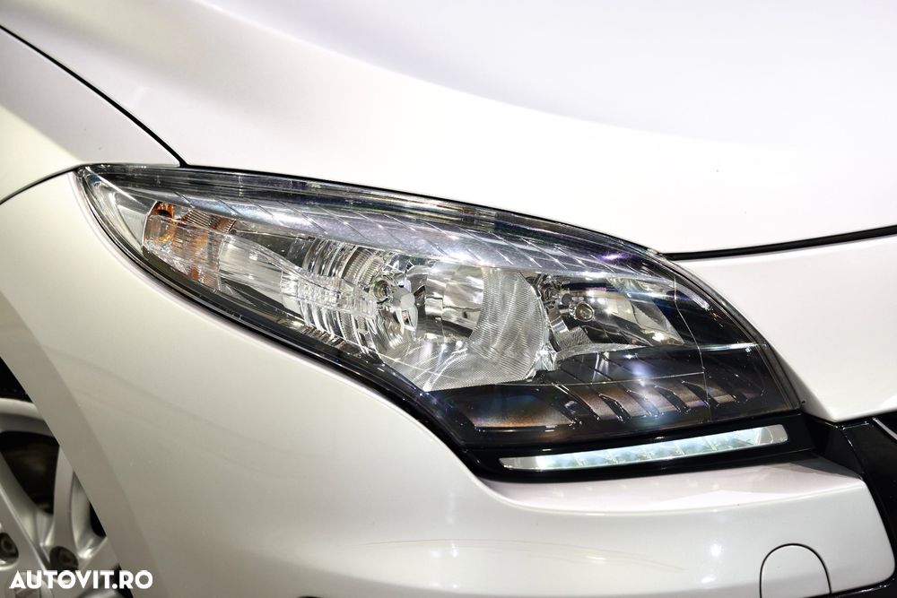 Renault Megane ENERGY dCi 110 Start & Stop Bose Edition - 34