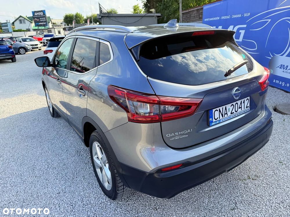 Nissan Qashqai 1.3 DIG-T ACENTA - 8