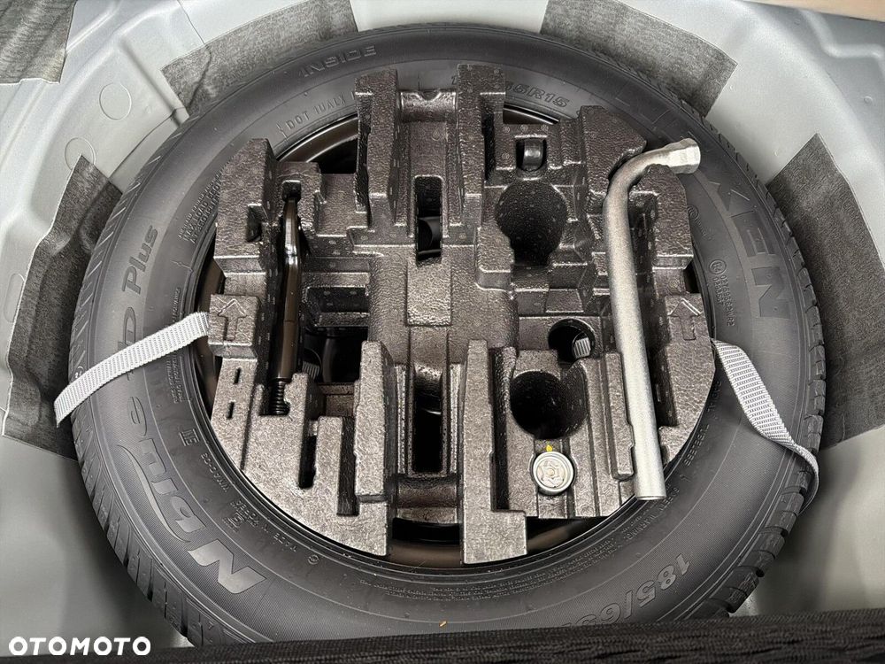 Skoda Fabia 1.0 TSI Monte Carlo DSG - 26