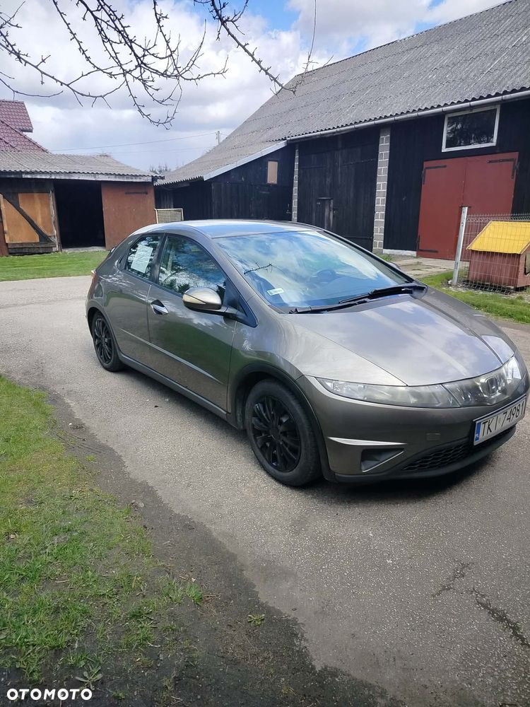 Honda Civic 1.8 Comfort - 1