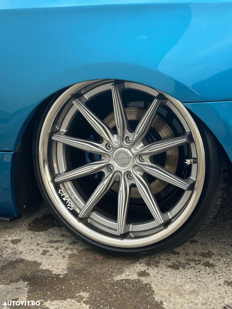 BMW Seria 3 320d - 5