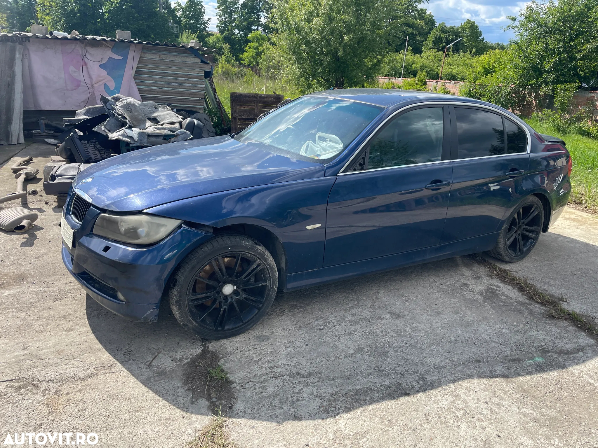 Dezmembrez BMW Seria 3 E90 330d 231 CP an 2006 - 2