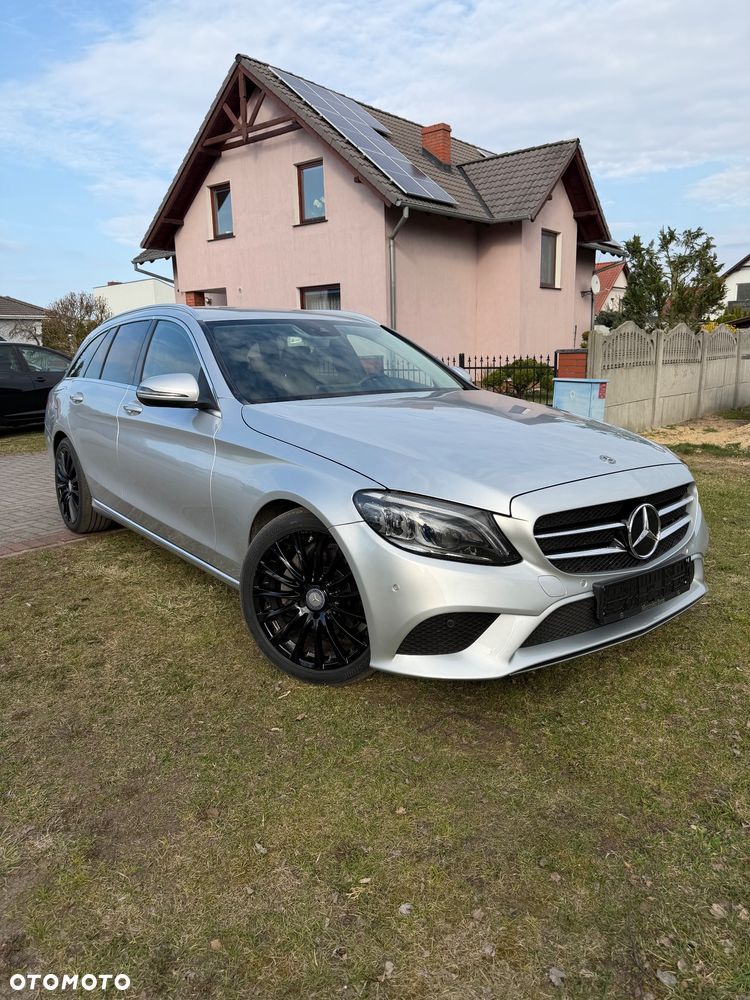 Mercedes-Benz Klasa C 300 d 9G-TRONIC Avantgarde - 2