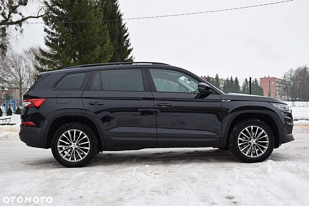 Skoda Kodiaq 2.0 TDI 4x4 DSG Sportline - 6