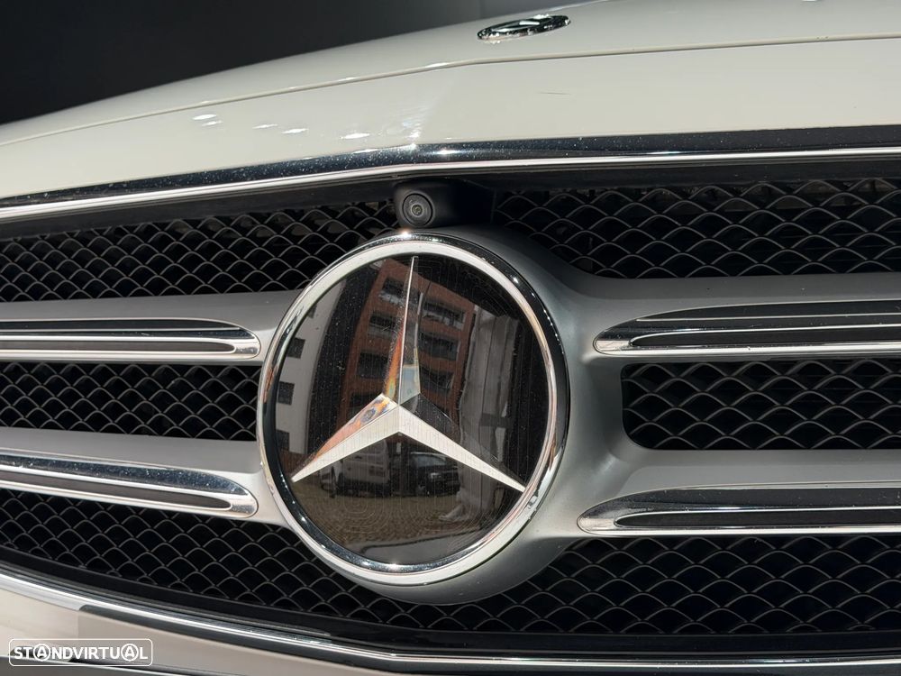 Mercedes-Benz E 350 e AMG - 17