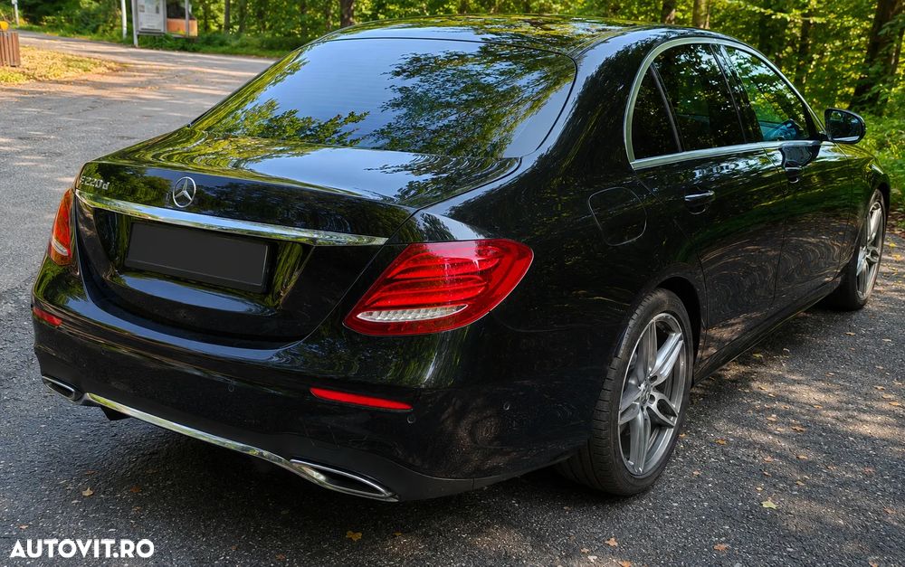Mercedes-Benz E 220 d Aut. - 4