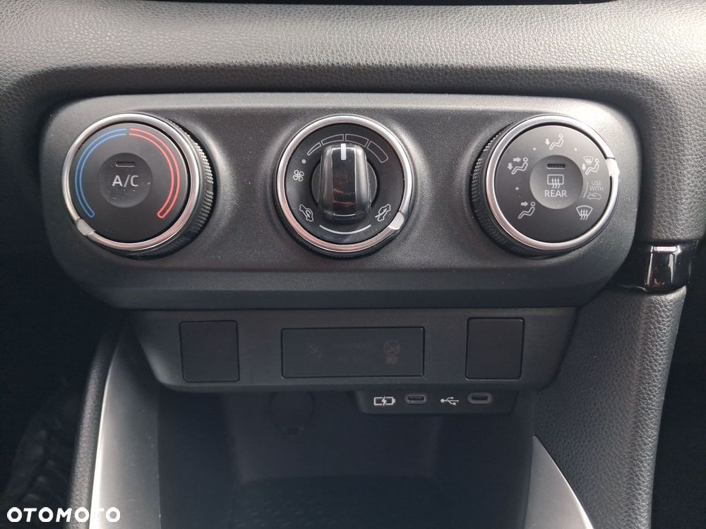 Toyota Yaris 1.5 Comfort - 21