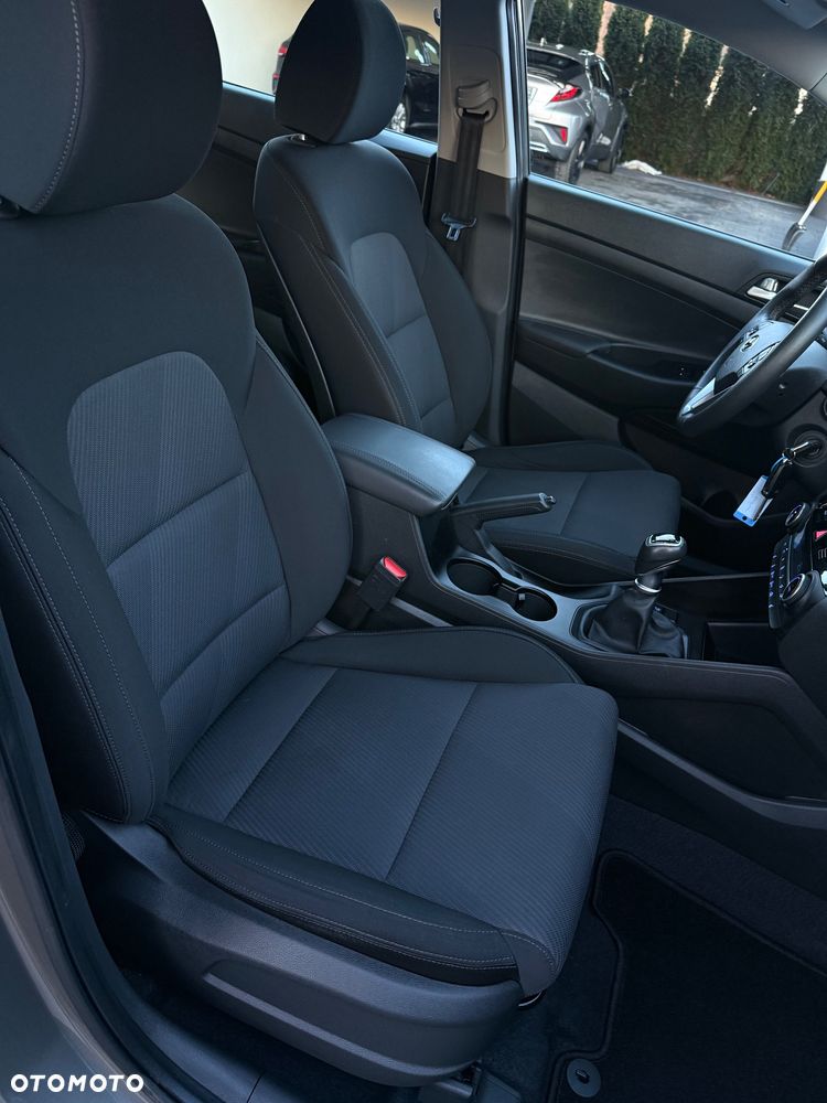 Hyundai Tucson 1.6 GDi 2WD Select - 36