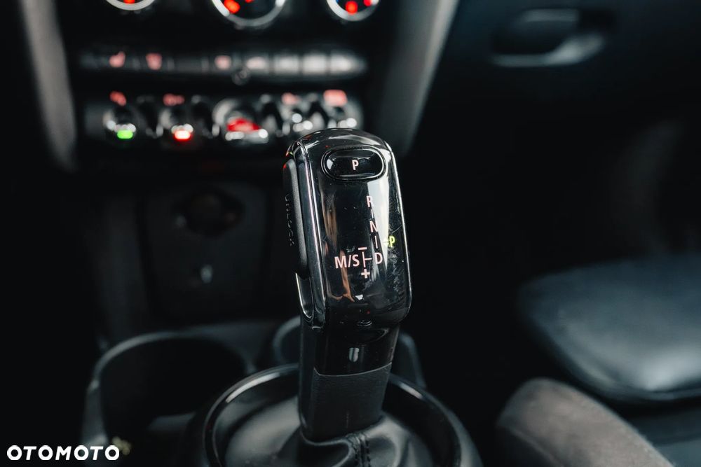 MINI ONE Standard - 21