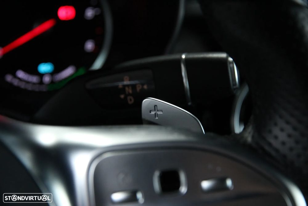 Mercedes-Benz C 300 de AMG Line - 22