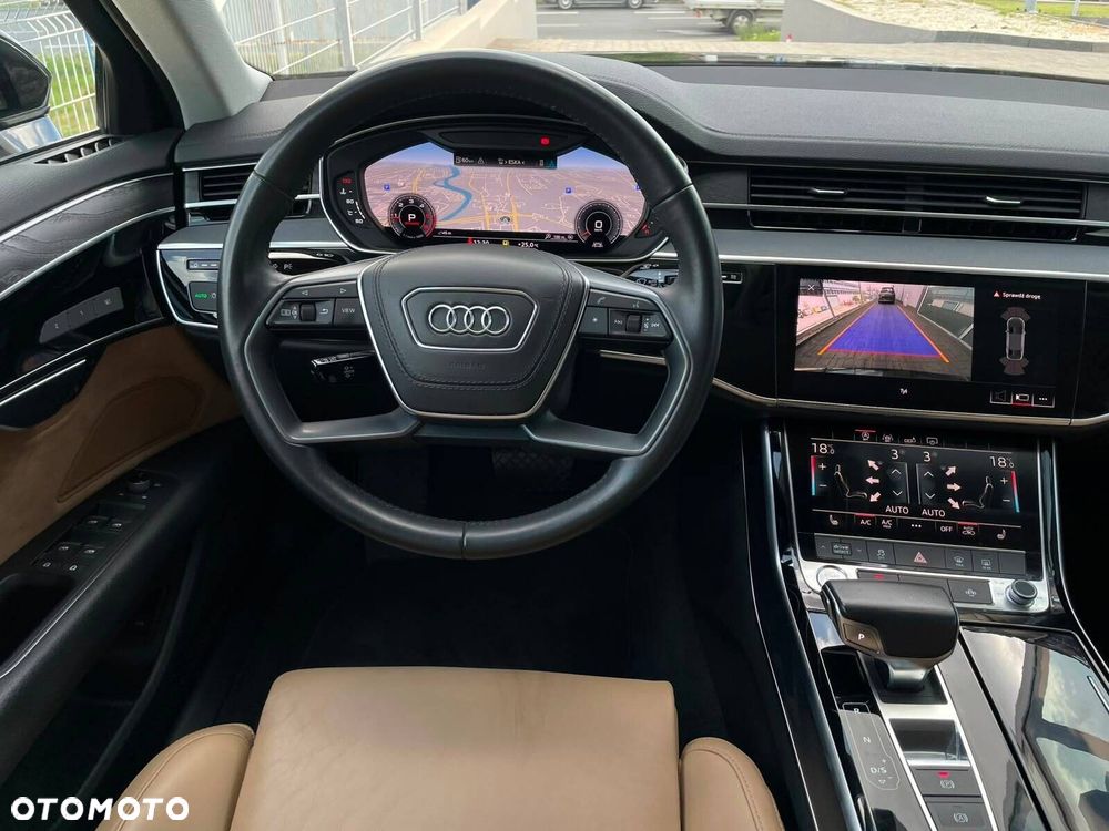 Audi A8 - 18