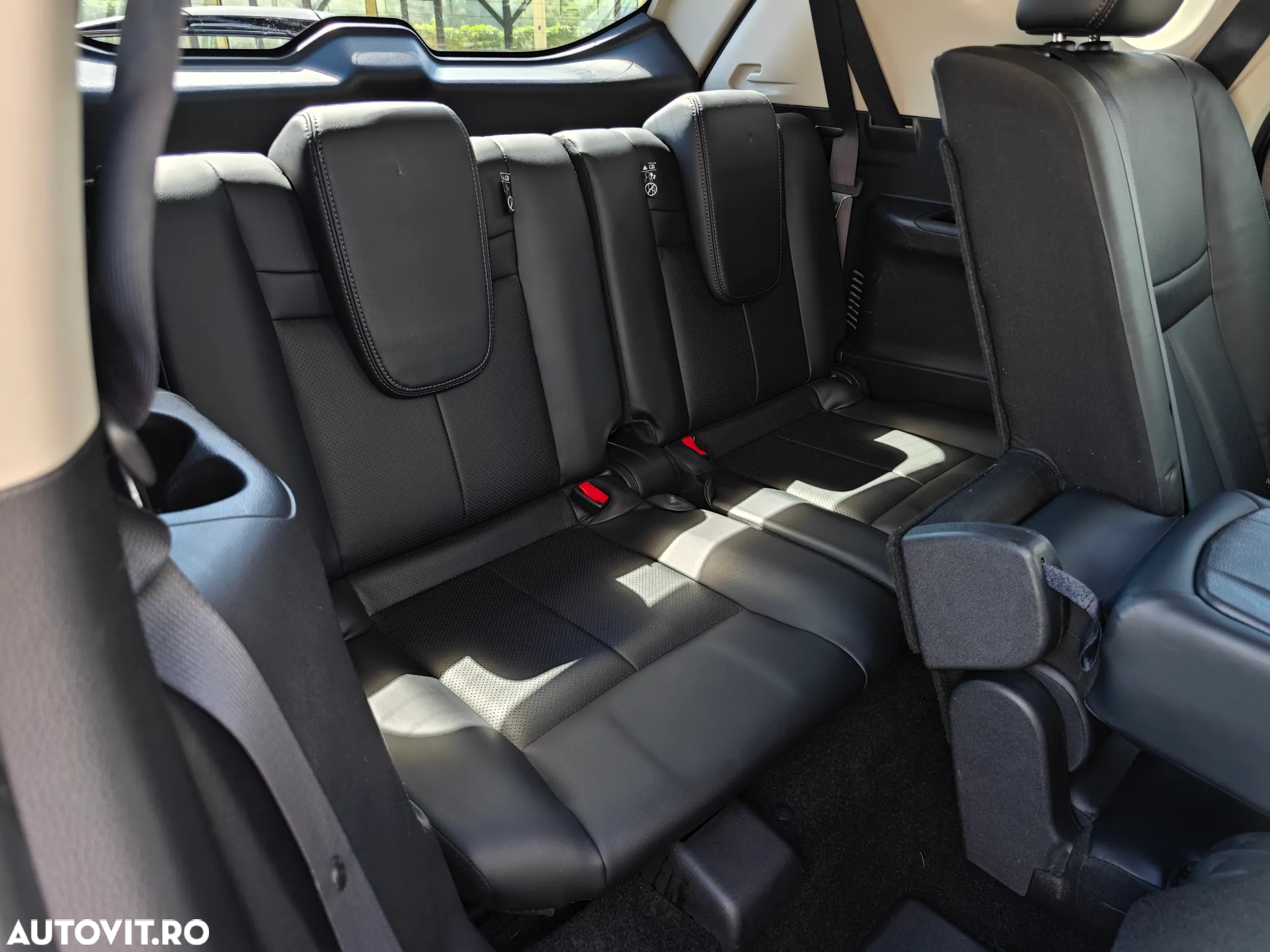 Nissan X-Trail 1.6 dCi ALL-MODE 4x4i Tekna - 8