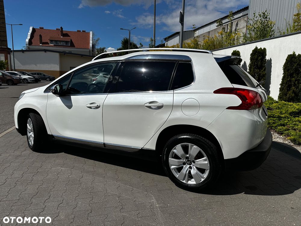 Peugeot 2008 1.6 e-HDi Allure S&S - 5