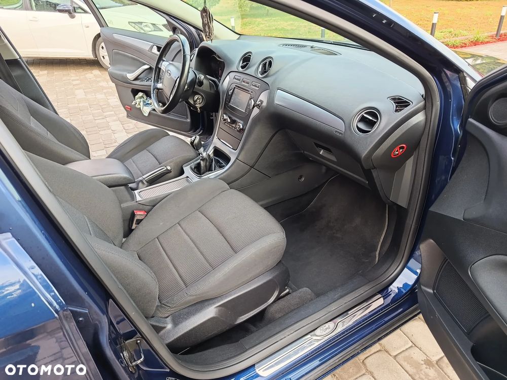 Ford Mondeo 1.6 TDCi Ambiente - 18