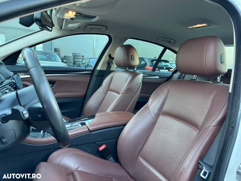 BMW Seria 5 520d xDrive AT - 19