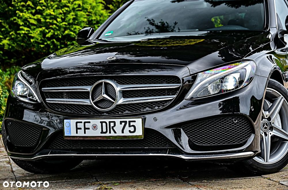 Mercedes-Benz Klasa C 250 T 9G-TRONIC AMG Line - 11
