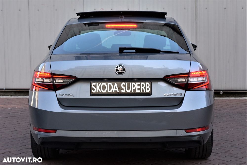 Skoda Superb 2.0 TDI DSG Premium Edition - 4