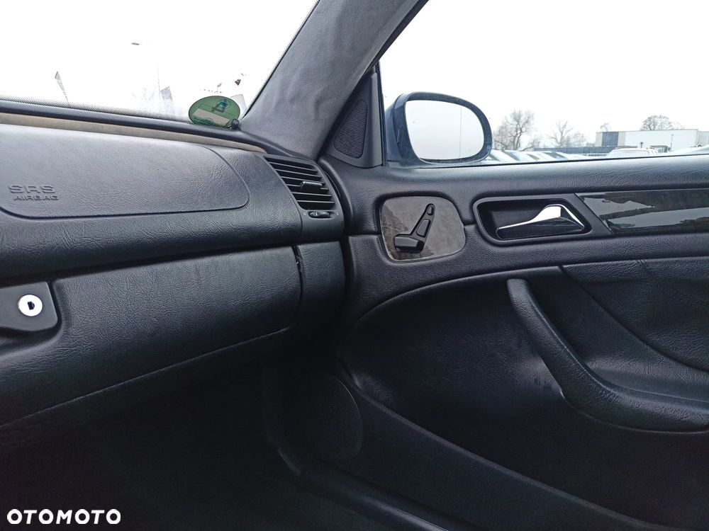 Mercedes-Benz CLK 200 Kompressor - 12