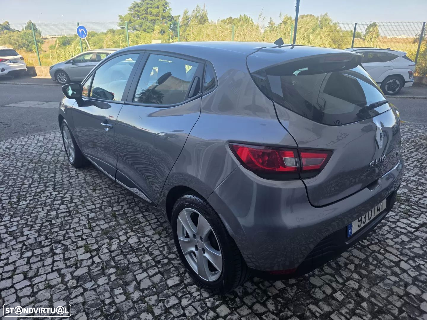 Renault Clio 0.9 TCE Dynamique S - 5
