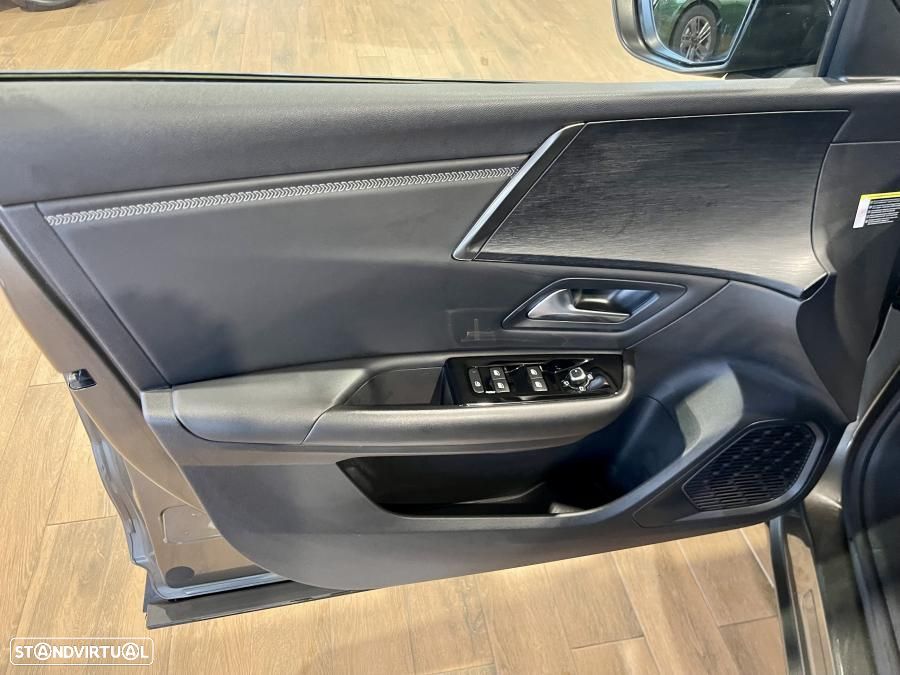 Citroën C5 X 1.2 PureTech Shine EAT8 - 29