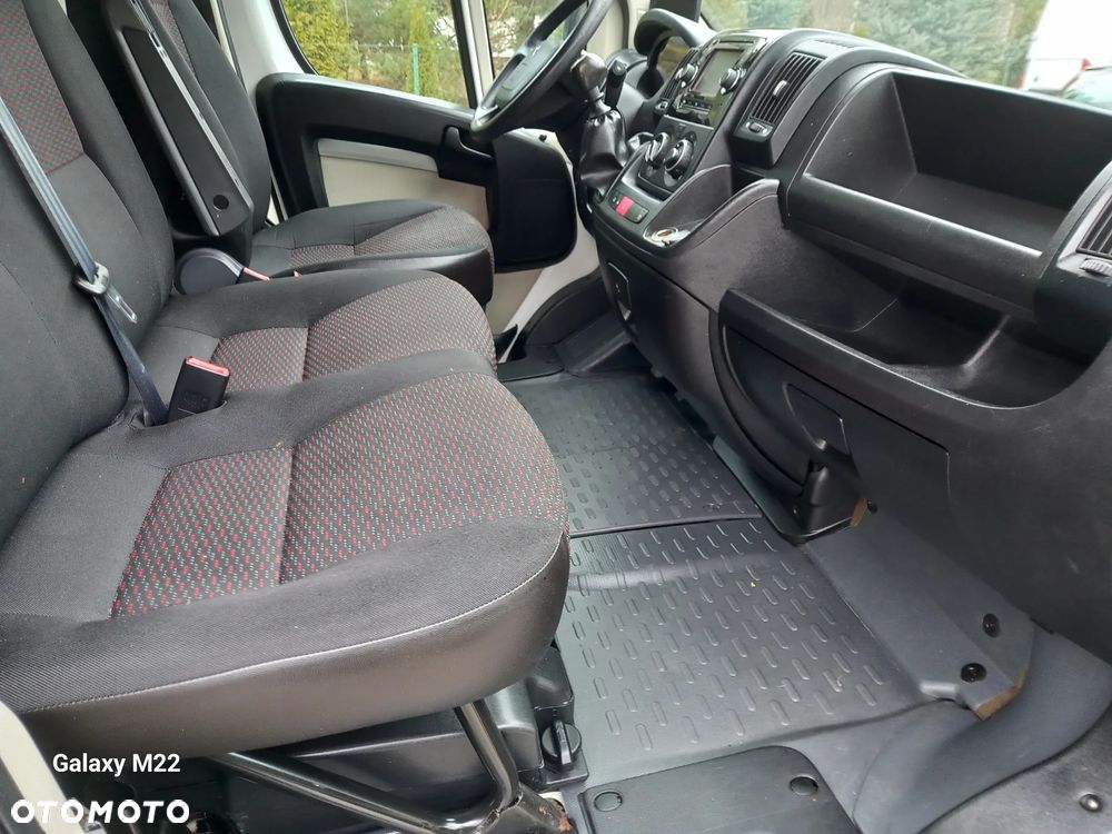 Peugeot BOXER - 12