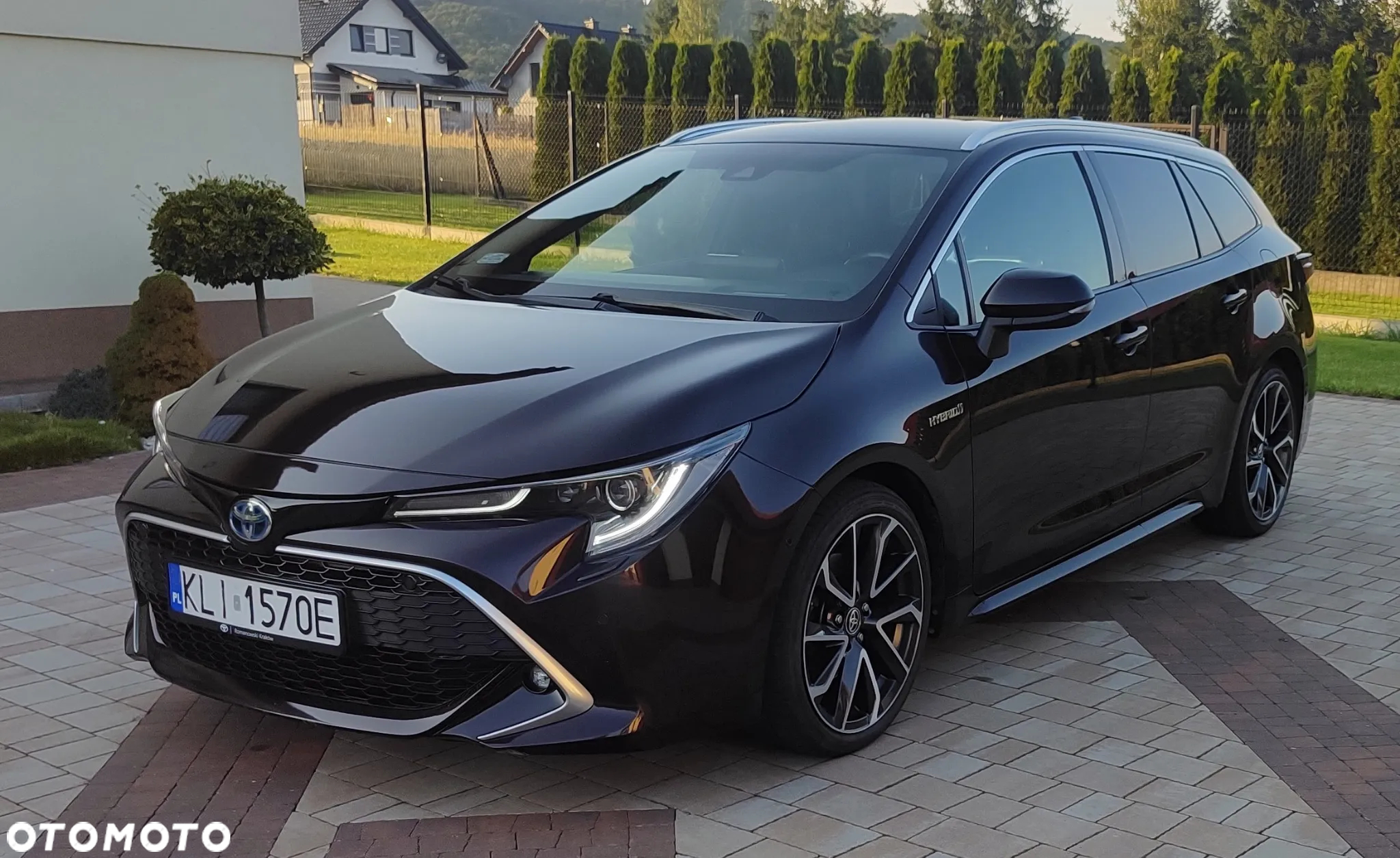 Toyota Corolla 2.0 Hybrid Executive - 7